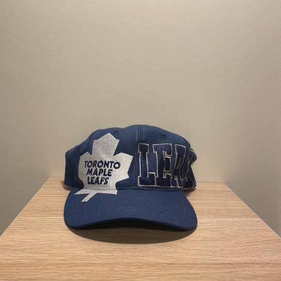 Vintage Toronto Maple Leafs Big Logo Split Spellout Snapback - Picture 1 of 8